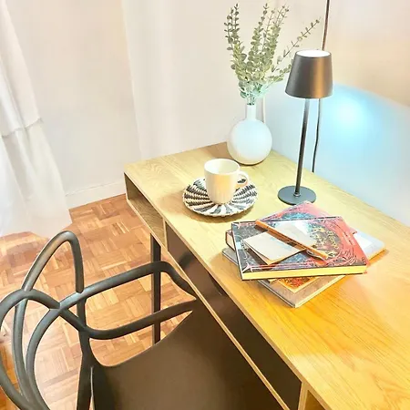 Tranquilidad Al Lado Del Centro Parking Incluido オビエド